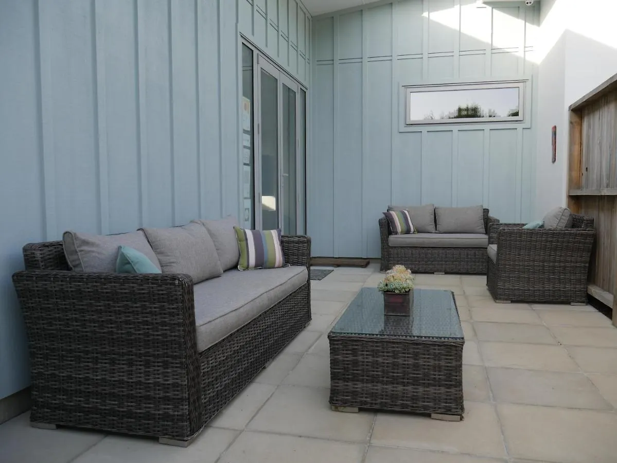 Aston Road Villa Bed & Breakfast Waikanae 0*,  New Zealand