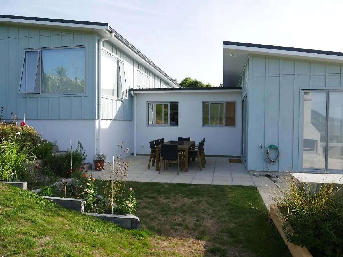 Aston Road Villa Bed & Breakfast Waikanae 0*,  New Zealand