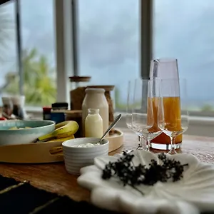 The Lighthouse - Free Breakfast And Stunning Views Bed & Breakfast Christchurch